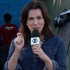 Ana Paula Araújo segura microfone no Bom Dia Brasil